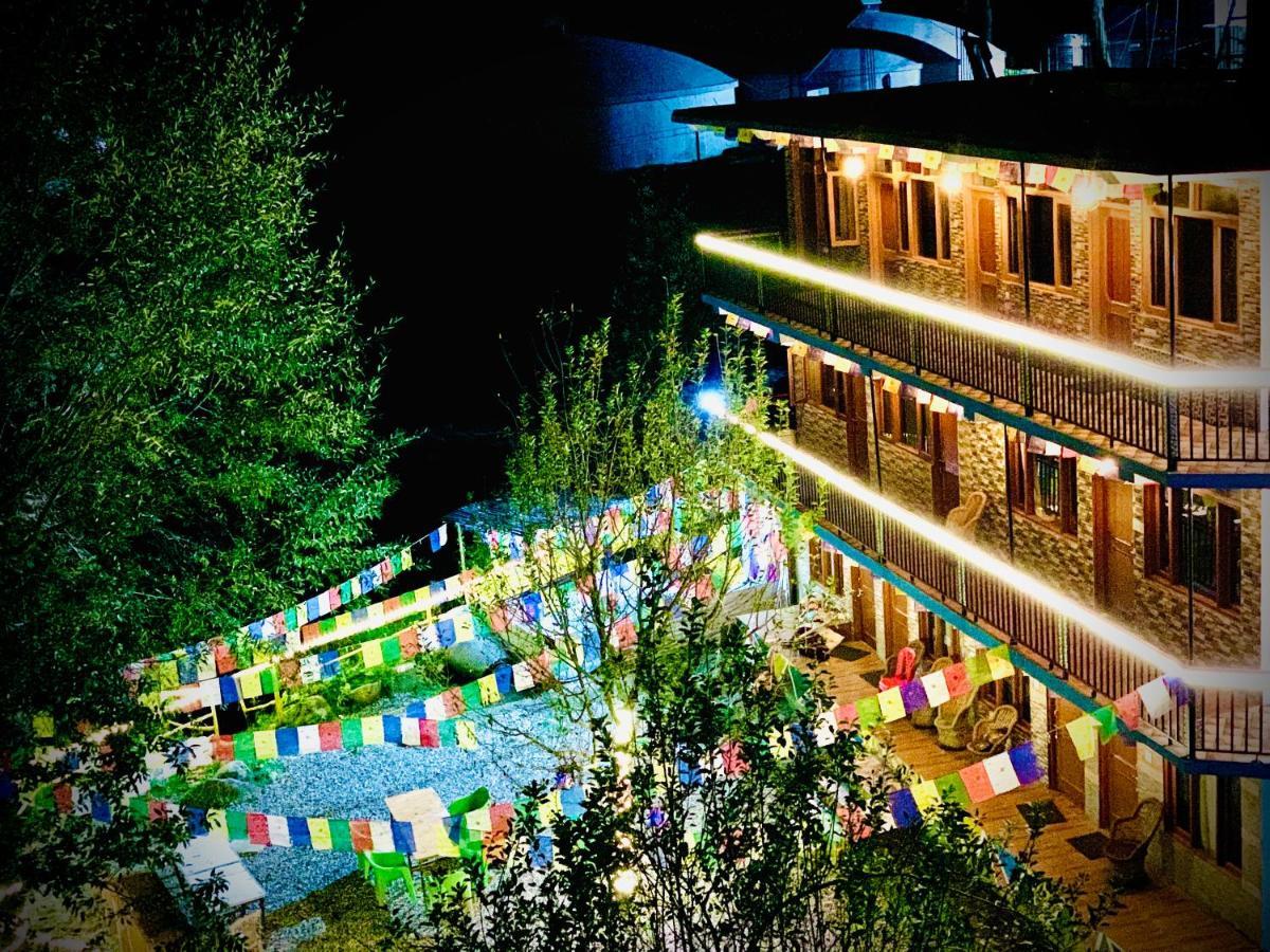 Hostel 360 Degree 马拉里 外观 照片
