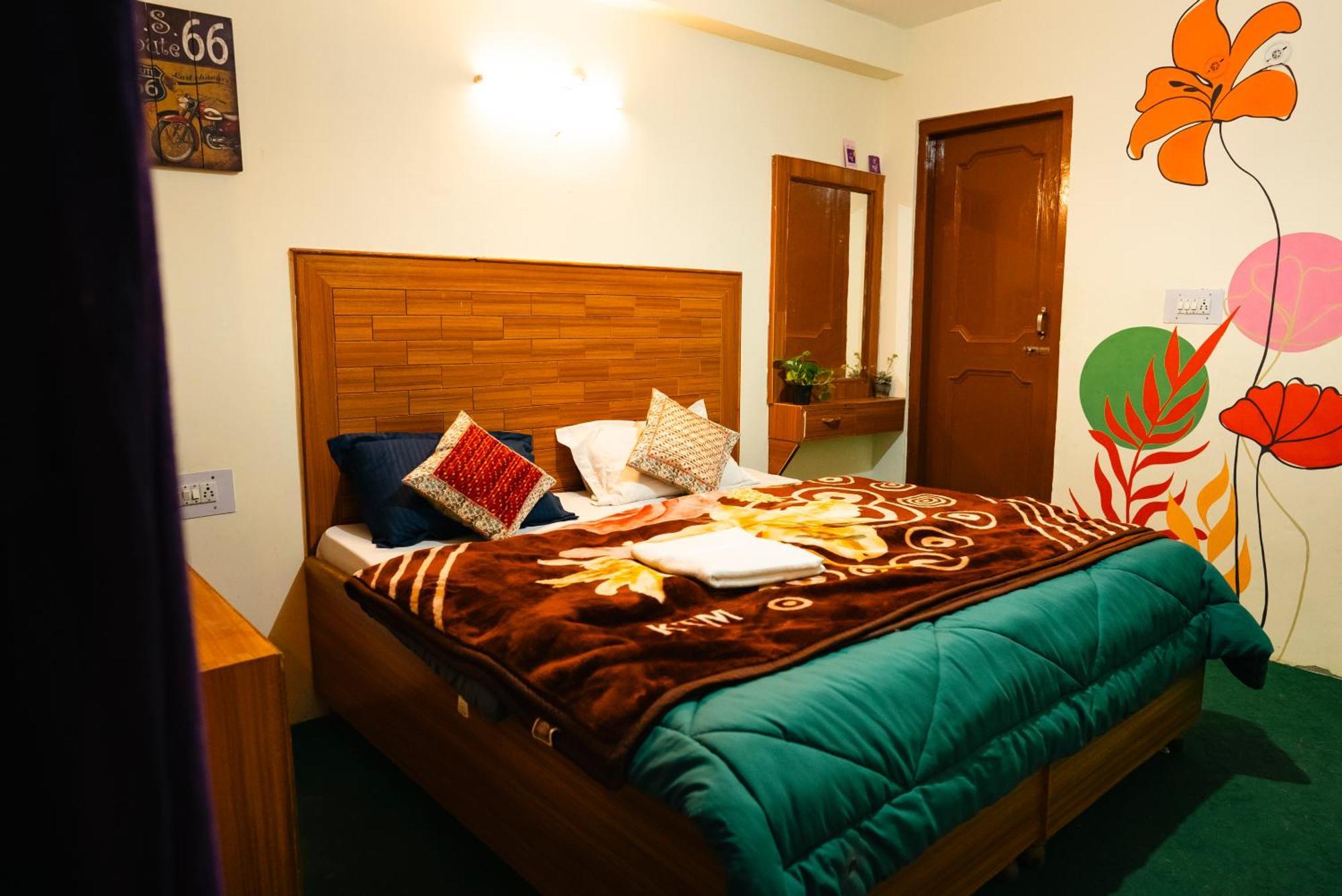Hostel 360 Degree 马拉里 外观 照片